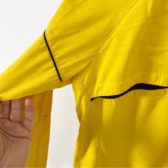 Vintage Nike Livestrong Yellow Lightweight Windbreaker Running Jacket‎ - Picture 6 of 11